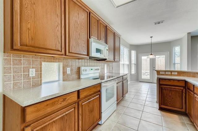 Foto del edificio - 9937 Appletree Way