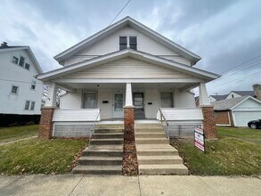 Building Photo - 814-816-816 Chestnut St