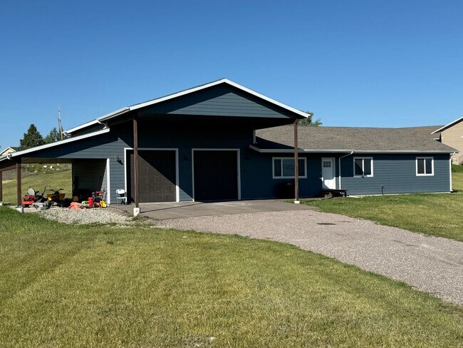 Foto del edificio - Beautifully private West Kalispell Home