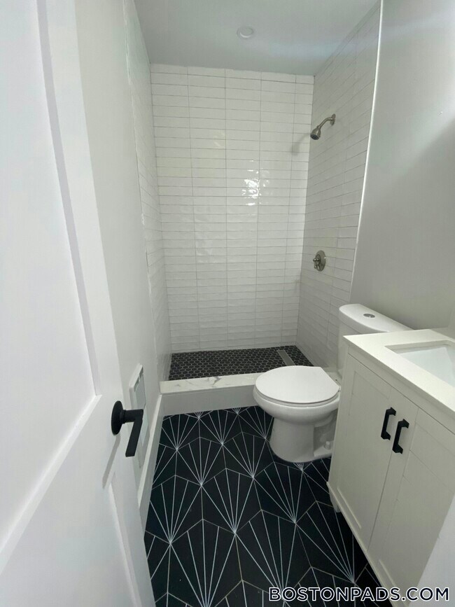 Foto del edificio - 152 Salem St