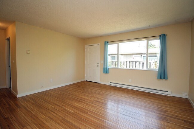 Foto del edificio - 706-706 N Watts St