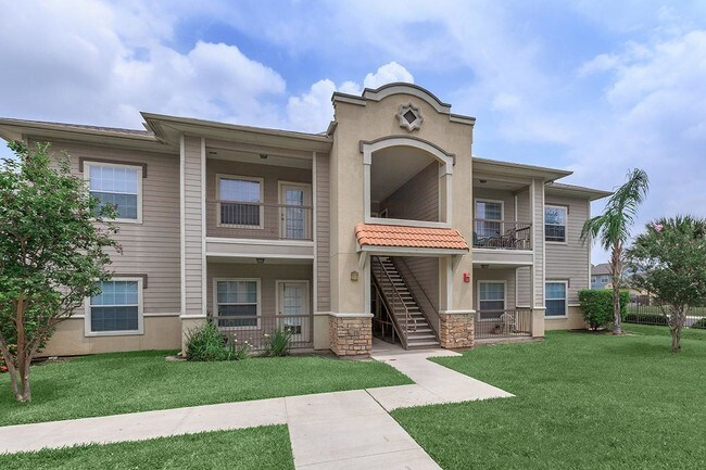 Retama Village Apartments Mcallen Tx Building Photo Retama Village Apartments