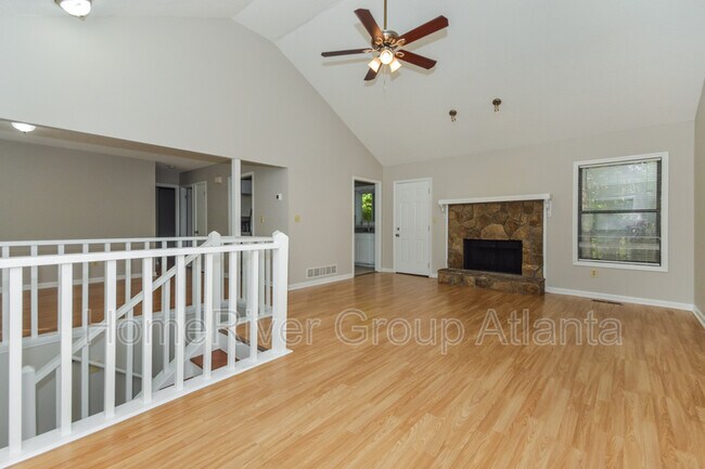 Foto del edificio - 3822 Nowlin Rd