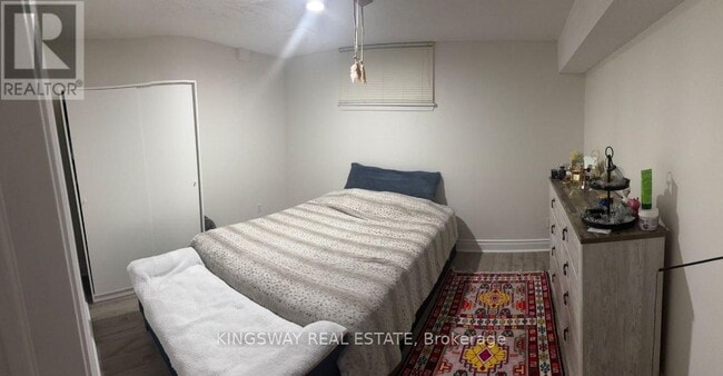 Building Photo - 134 Oxford St