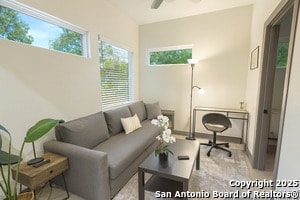 Foto del edificio - 122 Applin Ave