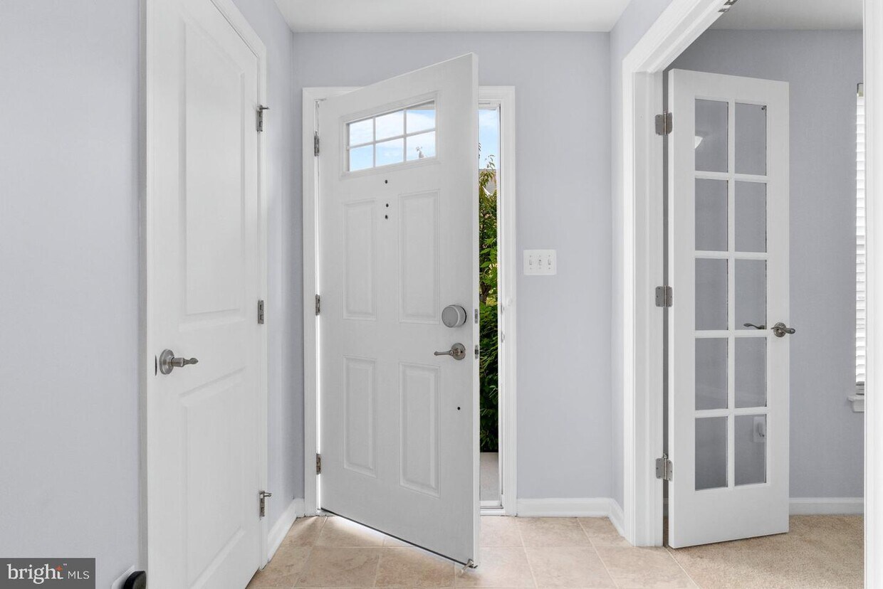 7450 Singers Way, Elkridge, MD 21075 Townhome Rentals in Elkridge MD