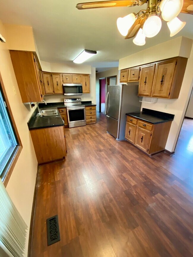 Foto del edificio - 2 bed 2 bath house in NW Lincoln