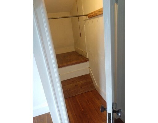 Building Photo - 21 Highland Ave