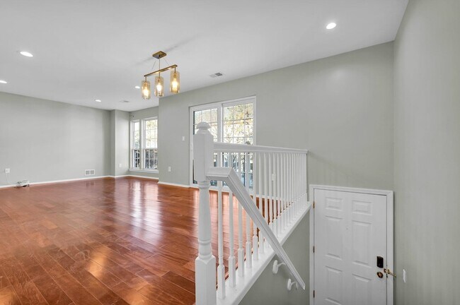 Foto del edificio - 40 Cottonwood St