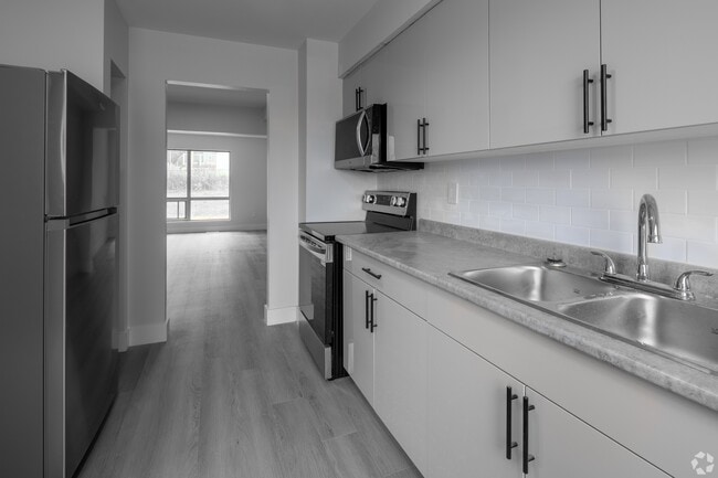 Building Photo - Oakview Heights