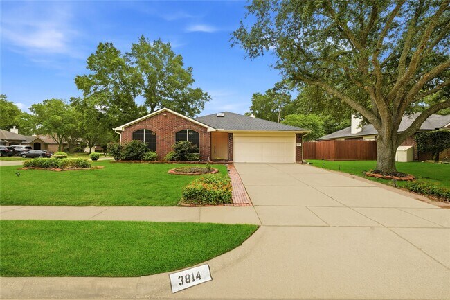 Building Photo - 3814 Apple Hollow Ln