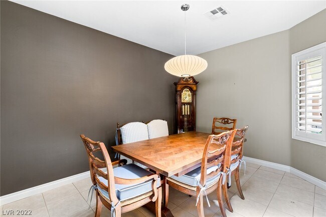 Foto del edificio - 3552 Ridge Meadow St
