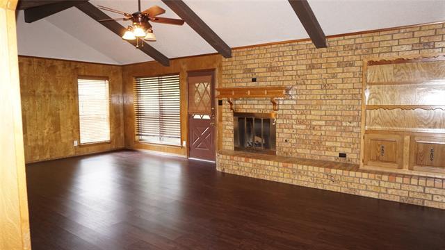 Building Photo - 2701 Meadow Creek