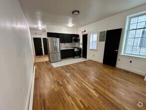Building Photo - 2823 W Girard Ave
