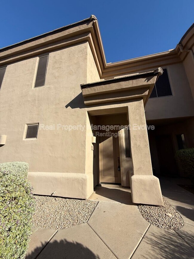 Building Photo - 16420 N Thompson Peak Pkwy