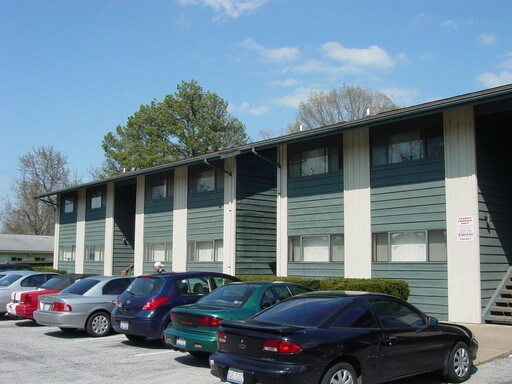Stonegate Apartments - 703 S Wall St - 703 S Wall St