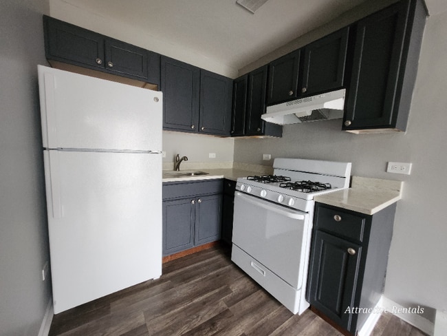 Building Photo - 3333 Commercial Ave