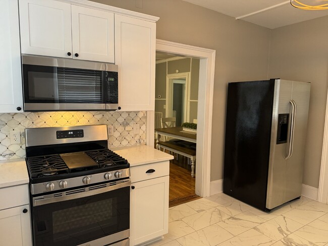 Foto del edificio - 2BR/1BA Home in Carolina Place!  $1,825/mo...