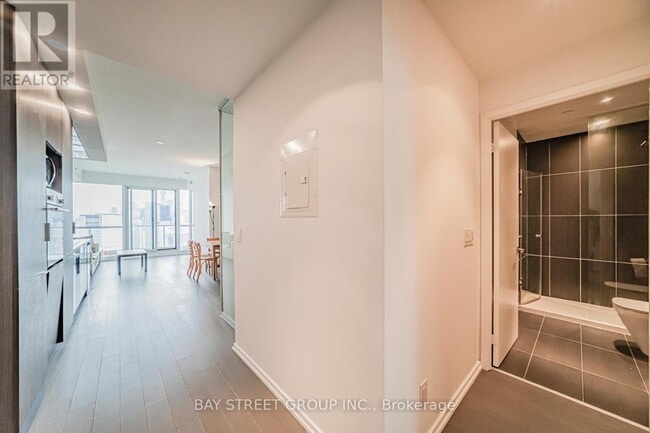 Building Photo - 70 Temperance St