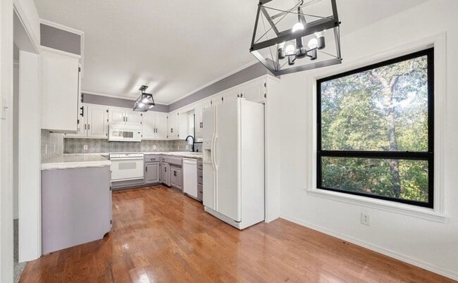 Building Photo - 7509 Dover Pl