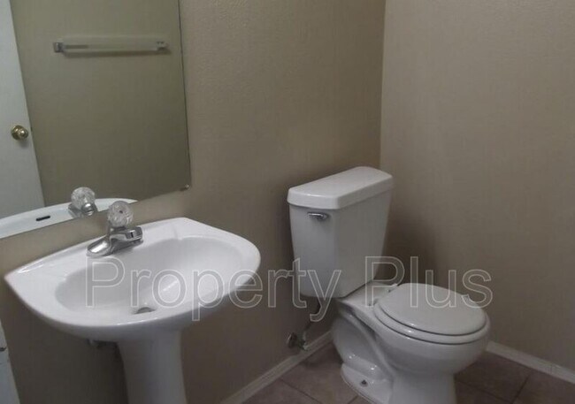 Foto del edificio - 11323 W Loren Ln