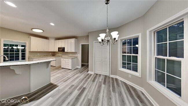 Foto del edificio - 4367 Spindlewick Ln