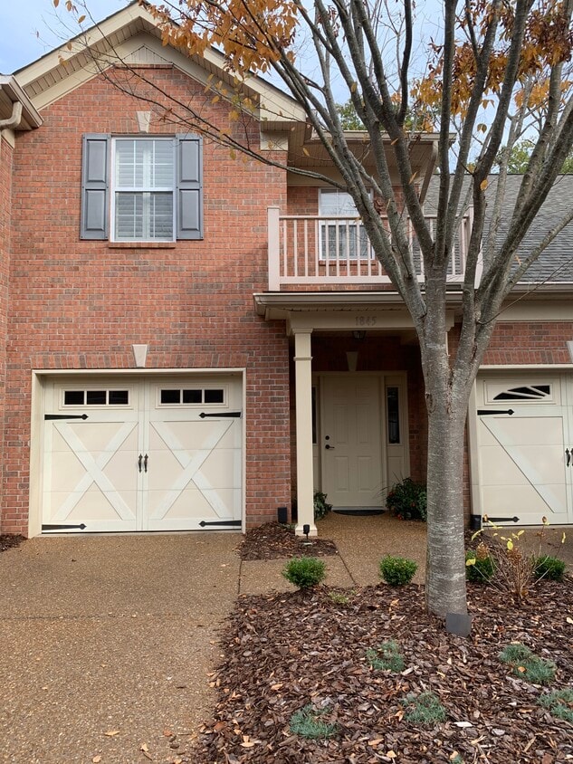 1845 Brentwood Pointe, Franklin, TN 37067 Townhome Rentals in
