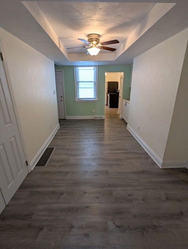 Building Photo - stw118