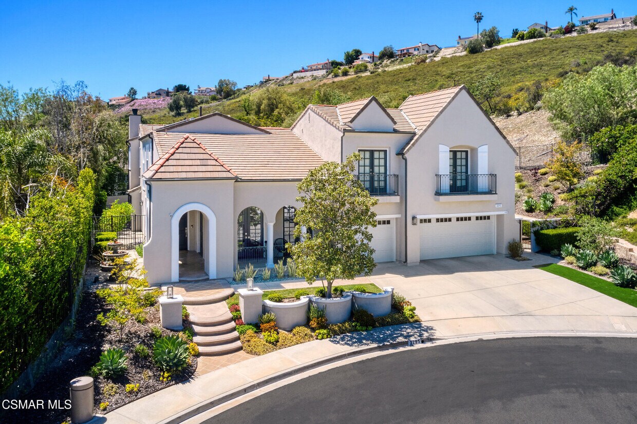 Foto principal - 3295 Windmist Ave