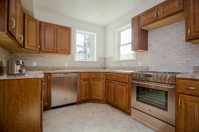 Foto del edificio - 452 N St NW