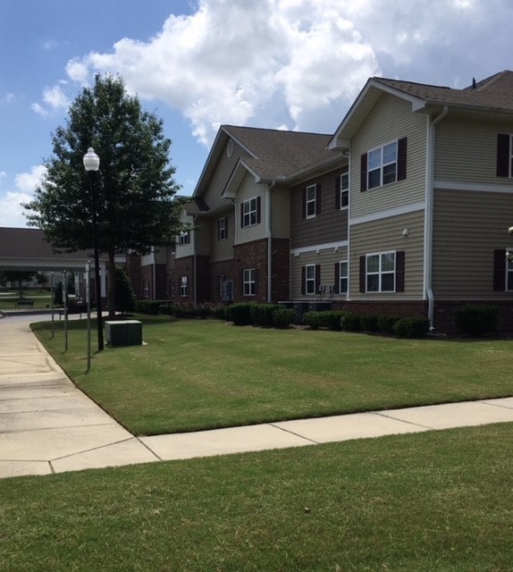Fairview Manor Apartments Apartments Lillington, NC