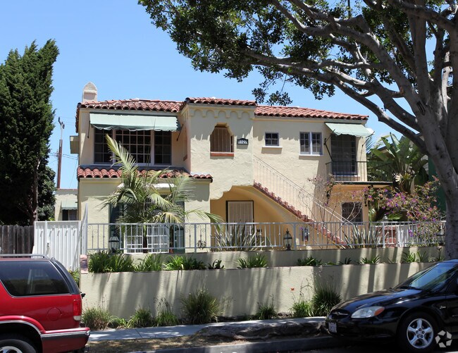 Primary Photo - 1127 14th St
