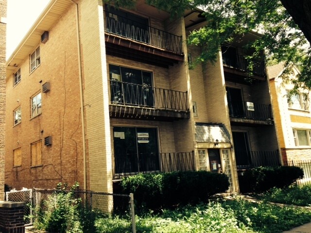 Primary Photo - 2536 W Marquette Rd