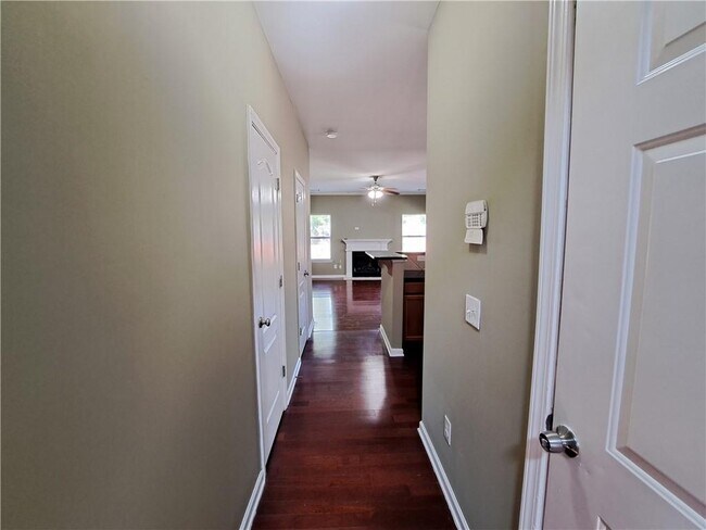 Building Photo - 159 Sonya Mill Ct NW