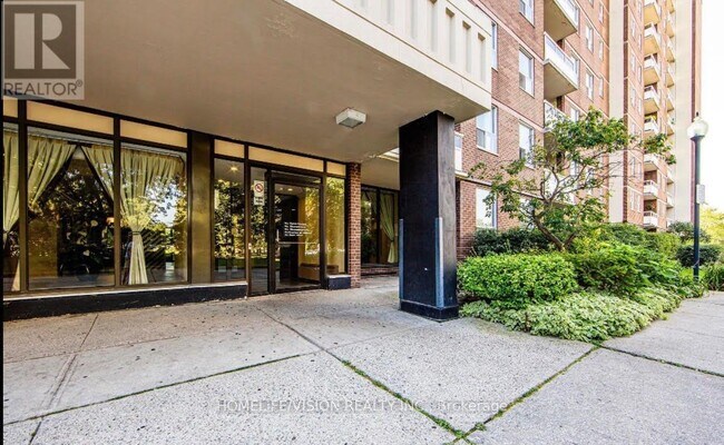 Photo du bâtiment - 175 Hilda Ave