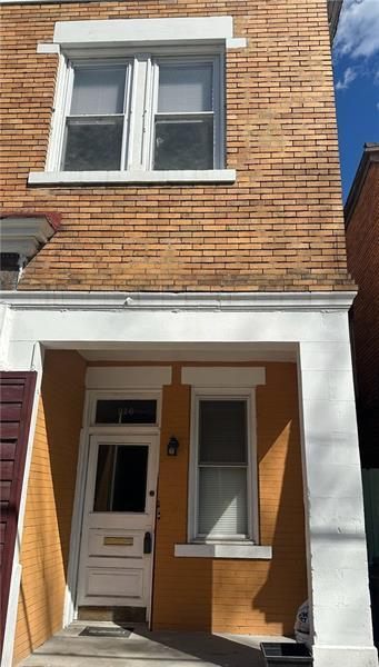 Building Photo - 926 Highview St