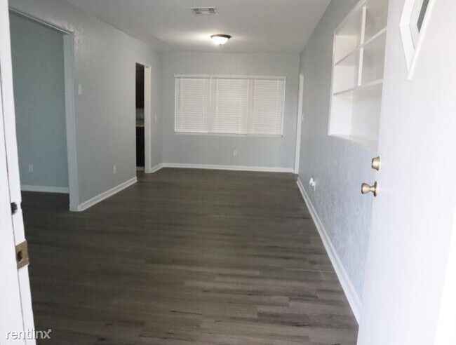 Foto del edificio - 2 br, 2 bath Apartment - 46 S Shell Rd