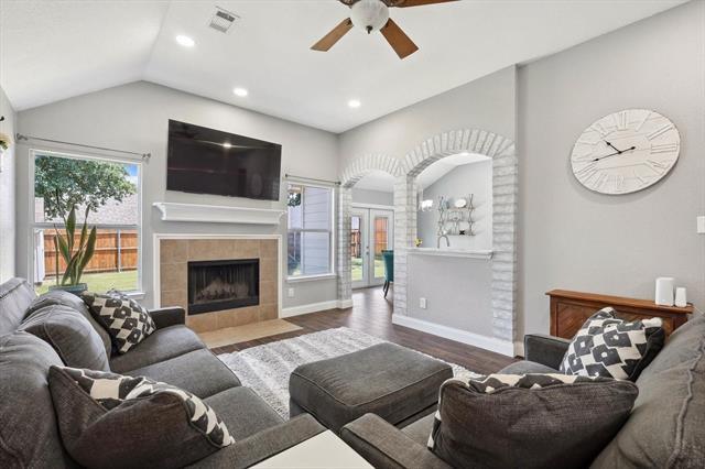 Foto del edificio - 1501 Morning Dove Dr