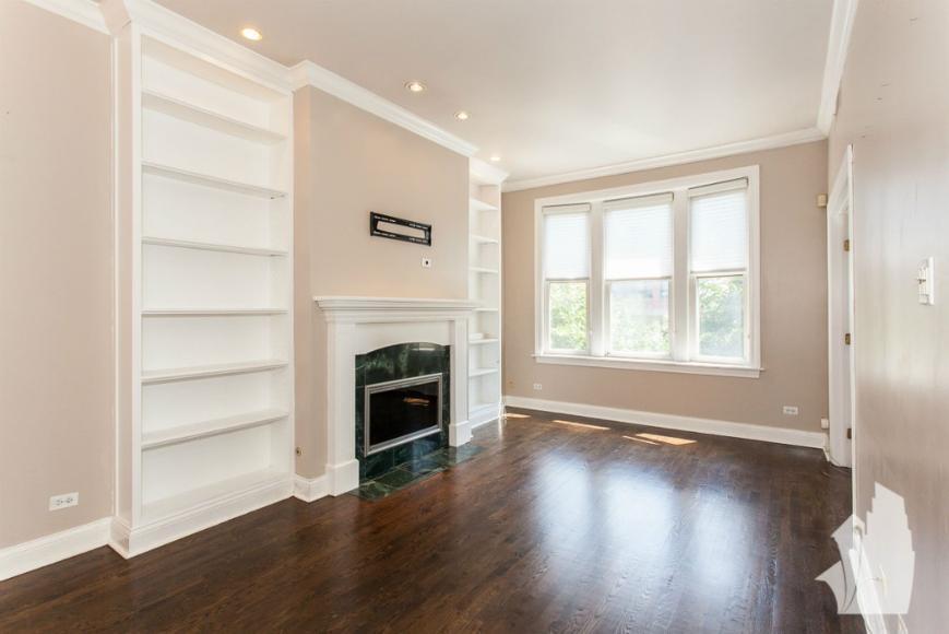 Foto principal - 2 bedroom in Chicago IL 60613