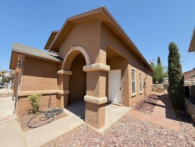 Foto del edificio - 14057 Tierra Delfin Dr