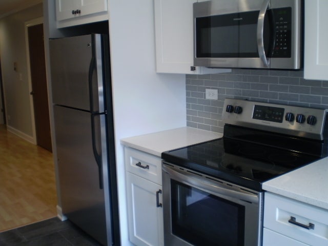 Building Photo - 184 Grove Ave