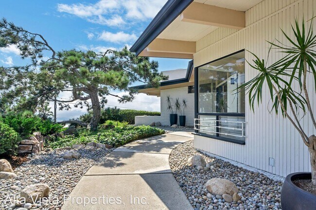 Foto del edificio - 4 br, 2.5 bath House - 1122 Avenida Amantea