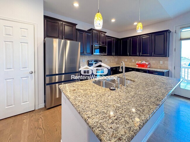 Building Photo - 24289 E Brandt Ave