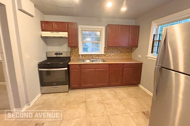 Foto del edificio - 10159 S Rhodes Ave