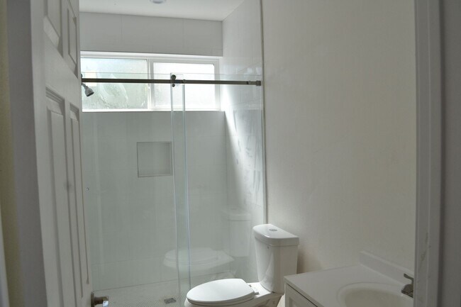 Foto del edificio - Central Homes