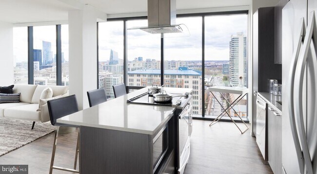 Foto del edificio - 450 N 18th St