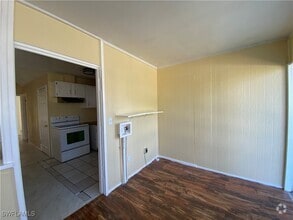 Building Photo - 17367-17369 Dowling Dr