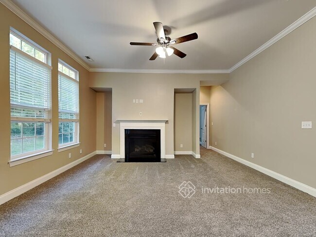 Building Photo - 10001 Daufuskie Dr