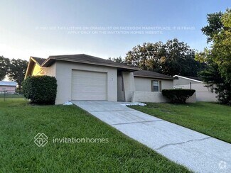 Building Photo - 7509 Willow Wisp Dr E