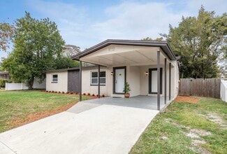 Building Photo - 3033 Sutton Dr